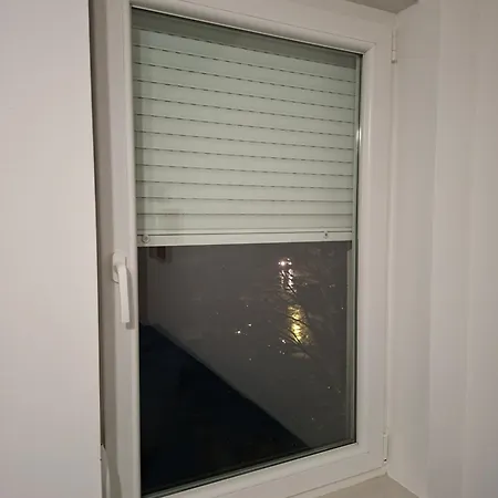 Apartment Lara *